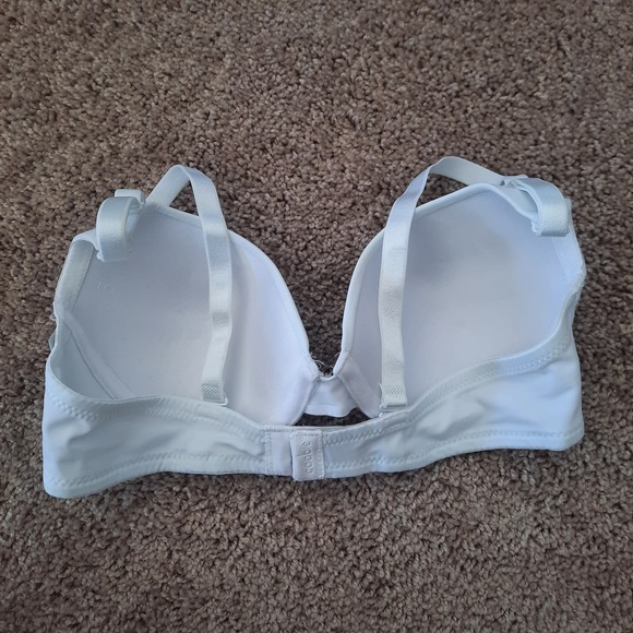 NWT Coobie 34 B Bra..  Padded Underwire, removable straps. - Picture 4 of 5